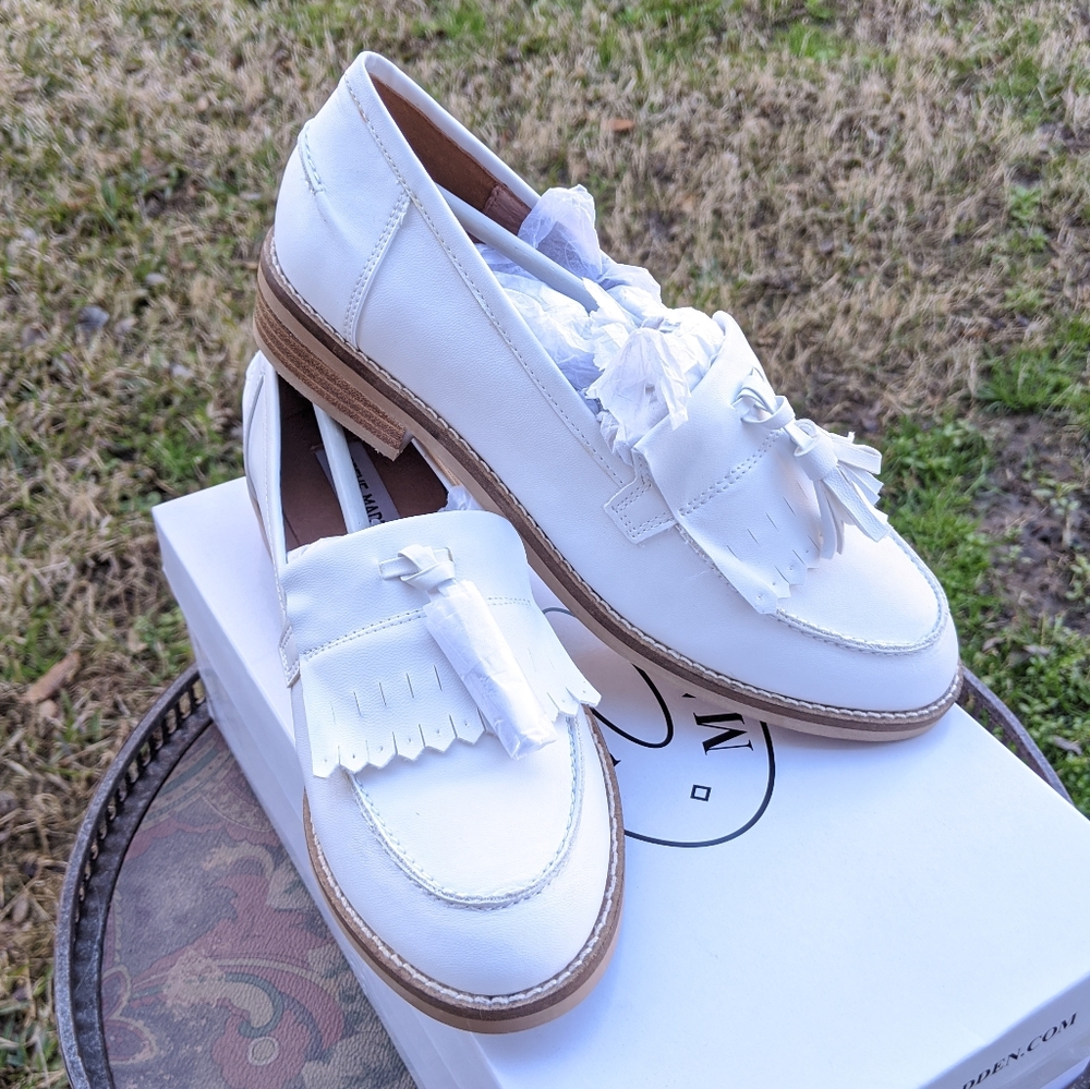 White Steve Madden Women's Loafers w/ Tassels